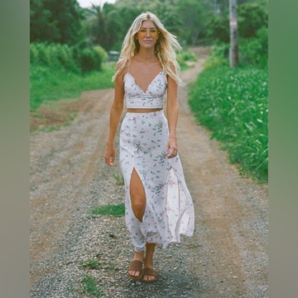 🌻 Billabong x Salty Blonde Keen Maxi Skirt🌻